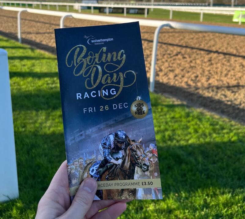 Boxing Day race card at Wolverhampton Racecourse