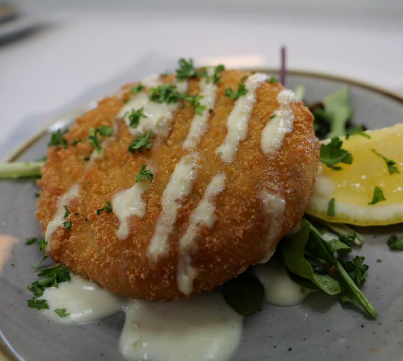Dunstall Fishcake at Bottomless Trackside at Wolverhampton Racecourse