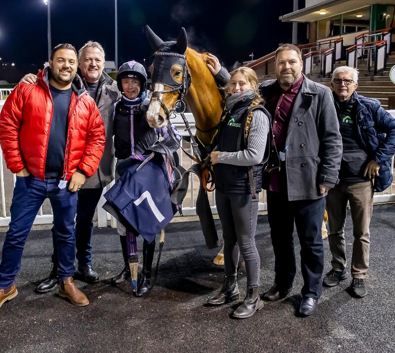 Owners And Trainers Wolverhampton Racecourse