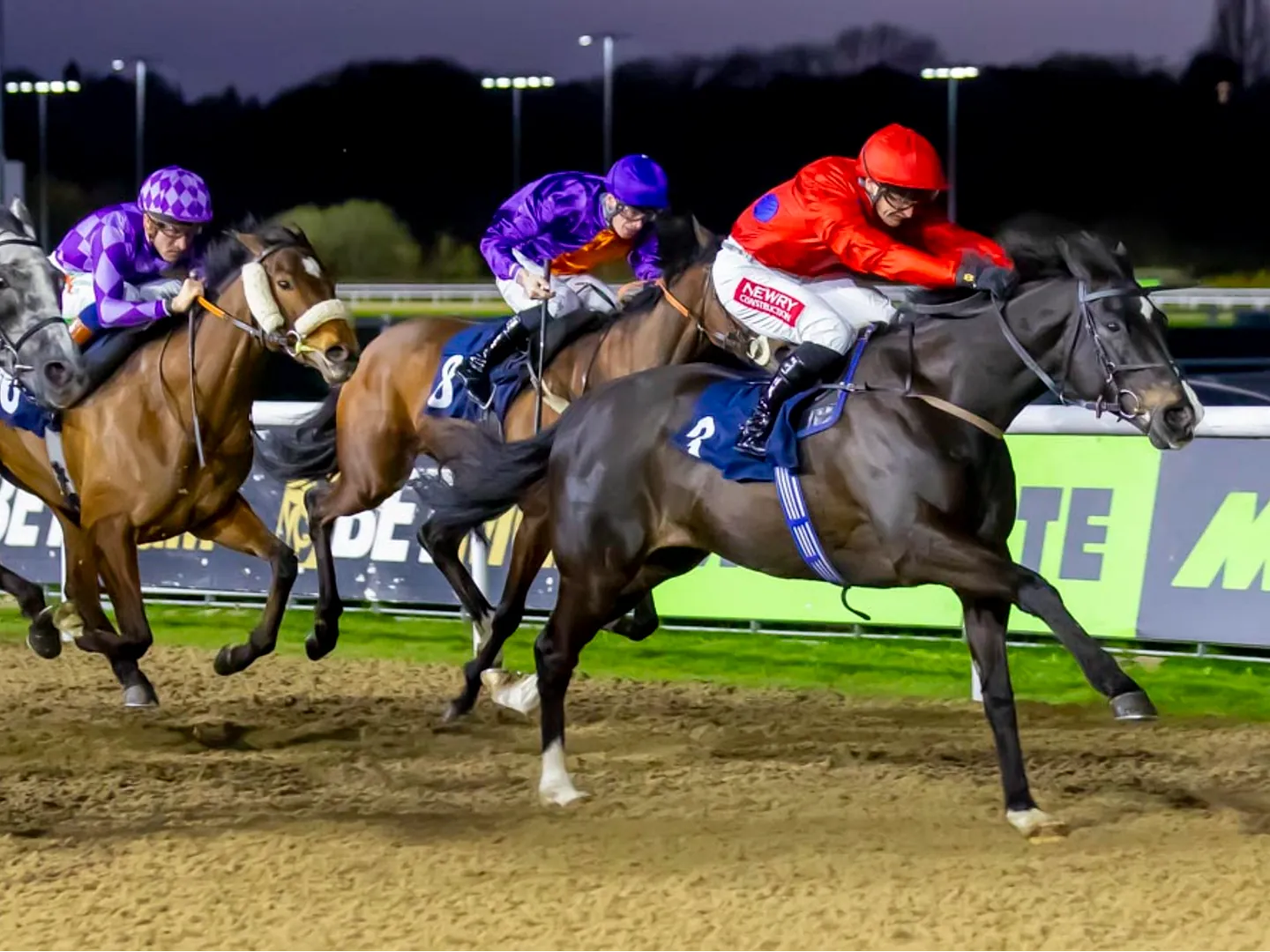 All-weather Spring racing at Wolverhampton Racecourse
